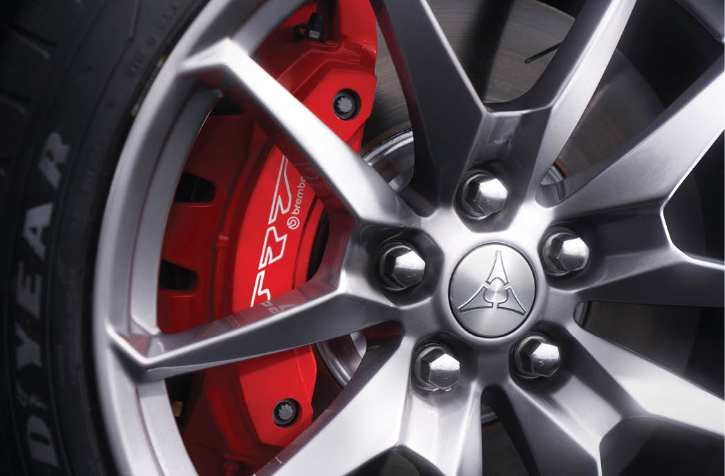 New wheels for the all-new Dodge Charger feature center caps with the Fratzog logo.